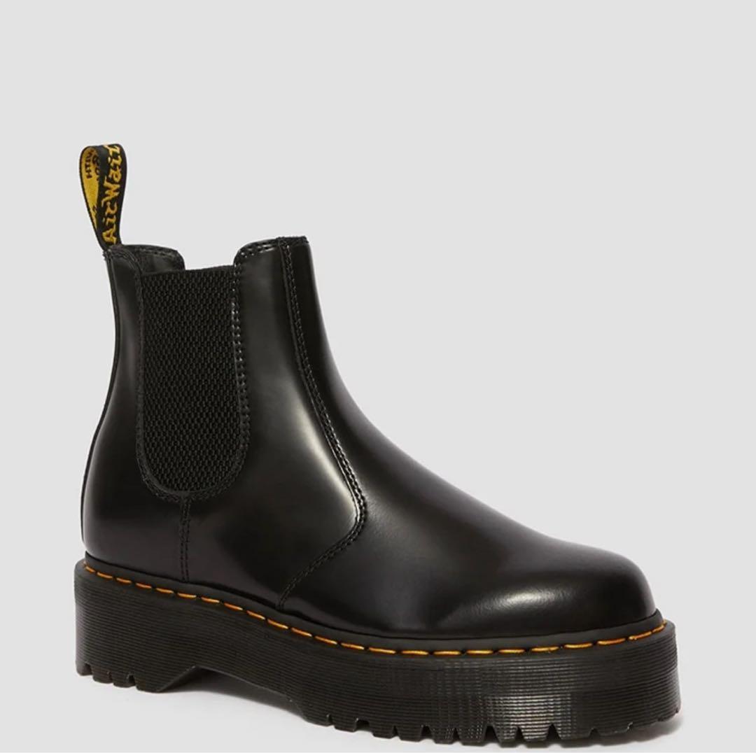 Dr. Martens ブラック チェルシーブーツ　2976 QUAD