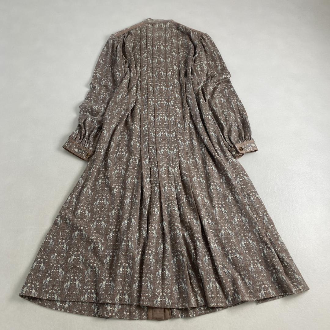 VINTAGE - ヴィンテージ ロングワンピース ボウタイ 花柄