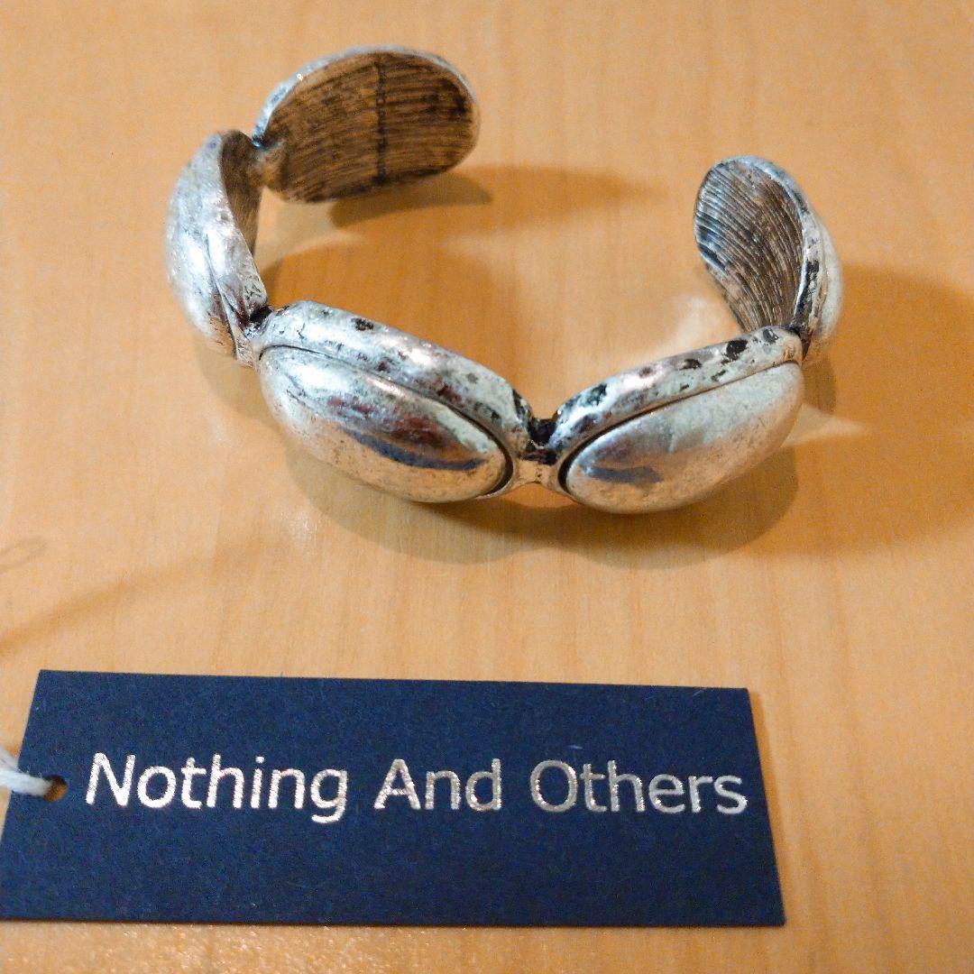 【値下げ】Nothing And Others  オーバル  シルバーバングル