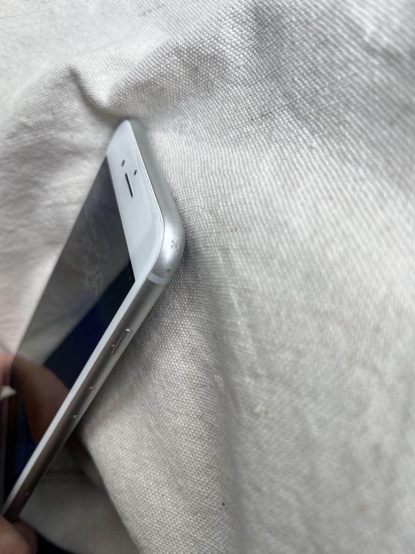 携帯電話本体 iPhone8Plus 256GB