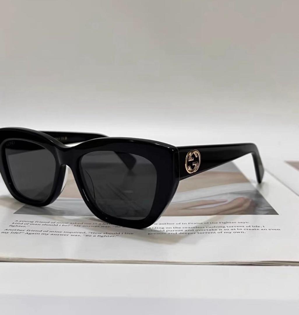 GUCCI ブラック サングラス