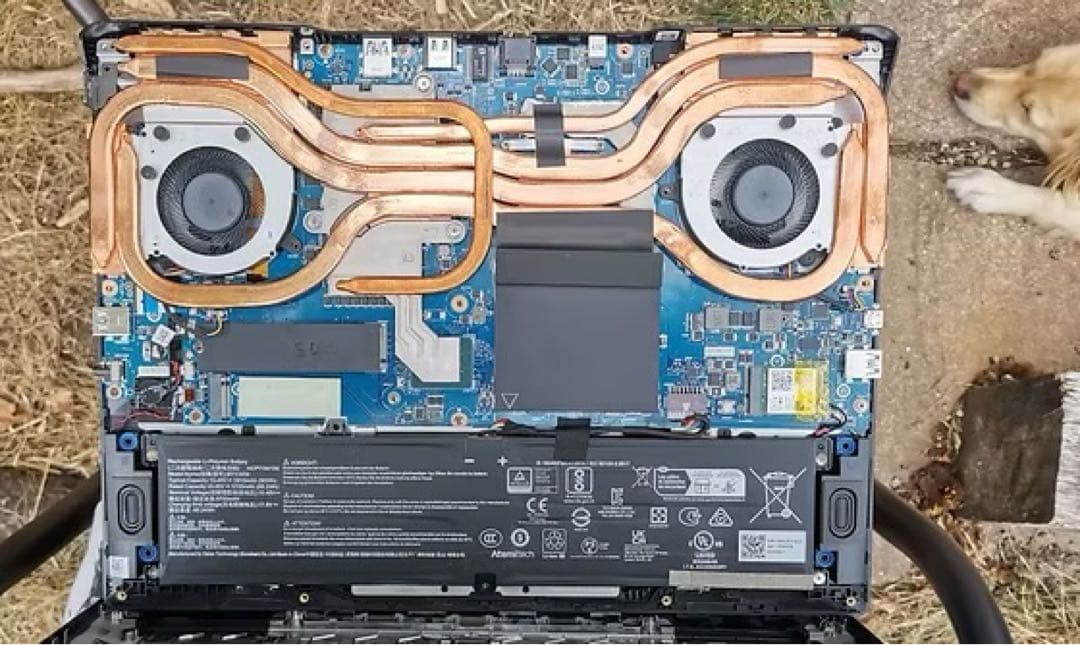 MSI ノートパソコン最新Core Ultra 9 HX&RTX 5060搭載