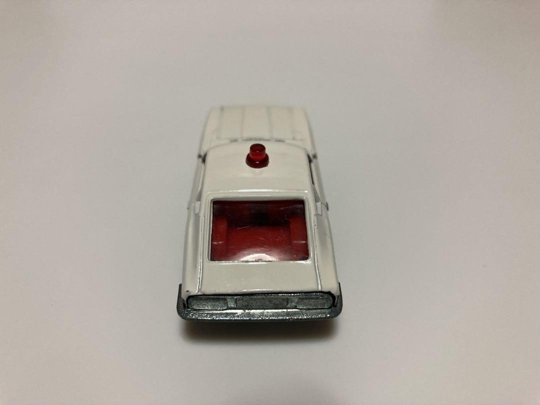 トミカ　黒箱　日本製　ニッサン　フェアレディパトロールカー　1Aホイール　色指定