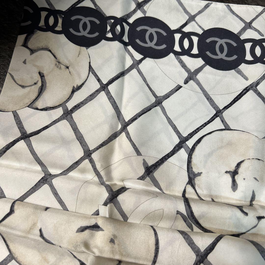 CHANEL シャネル