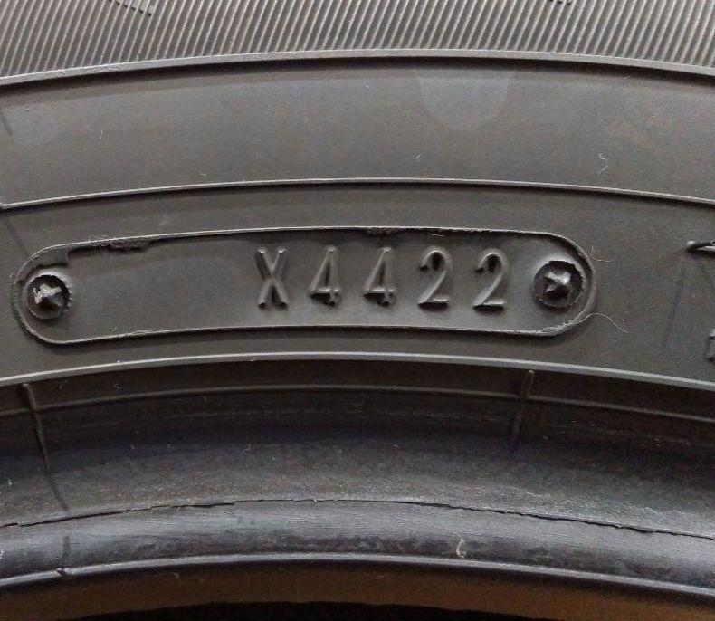 札幌発 215/65R16 DUNLOP 冬タイヤ 2022年製 8分山 着払い
