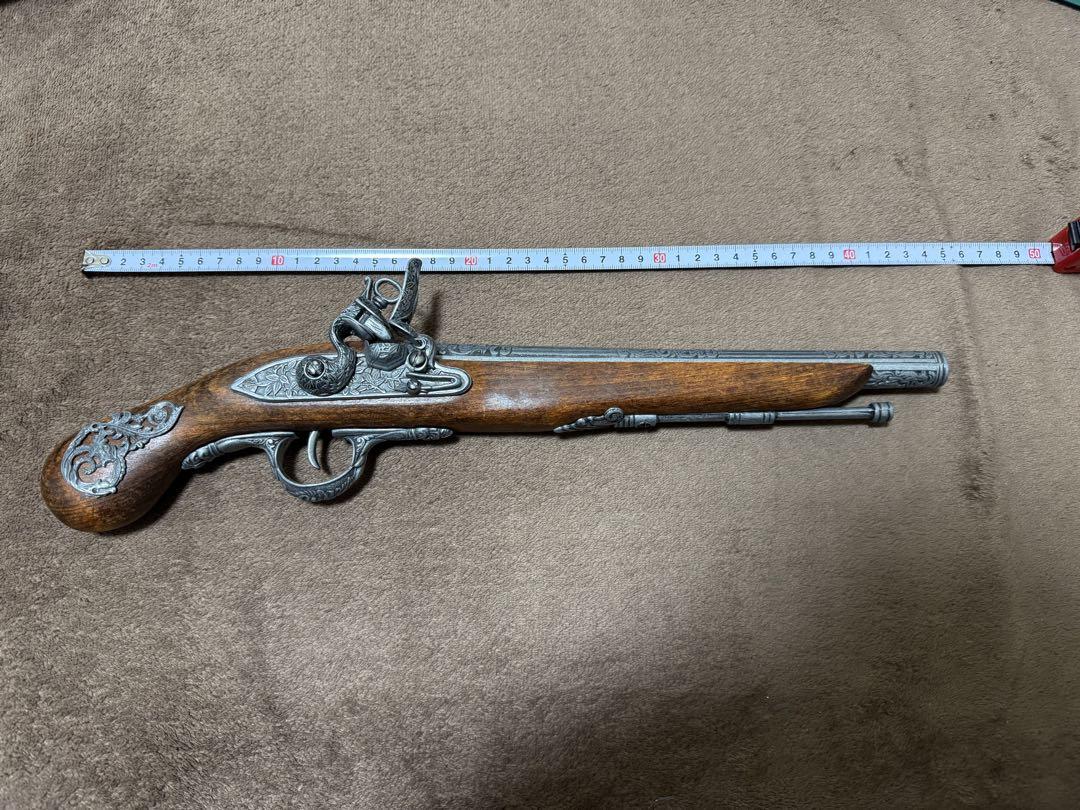 日本刀装具 縁頭 般若の図 金工品 魚子地 銅製 刀剣美術 FS06