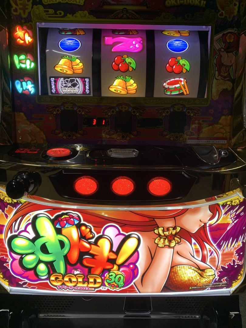 パチスロ　沖ドキGOLD 30 ラブリーパネル　送料込み　自宅まで配送
