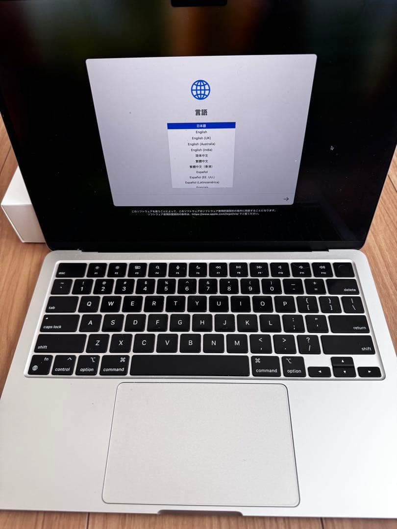 【美品】MacBookAir M2 シルバー Apple MacBook Air (M2) 2022 シルバー 256GB