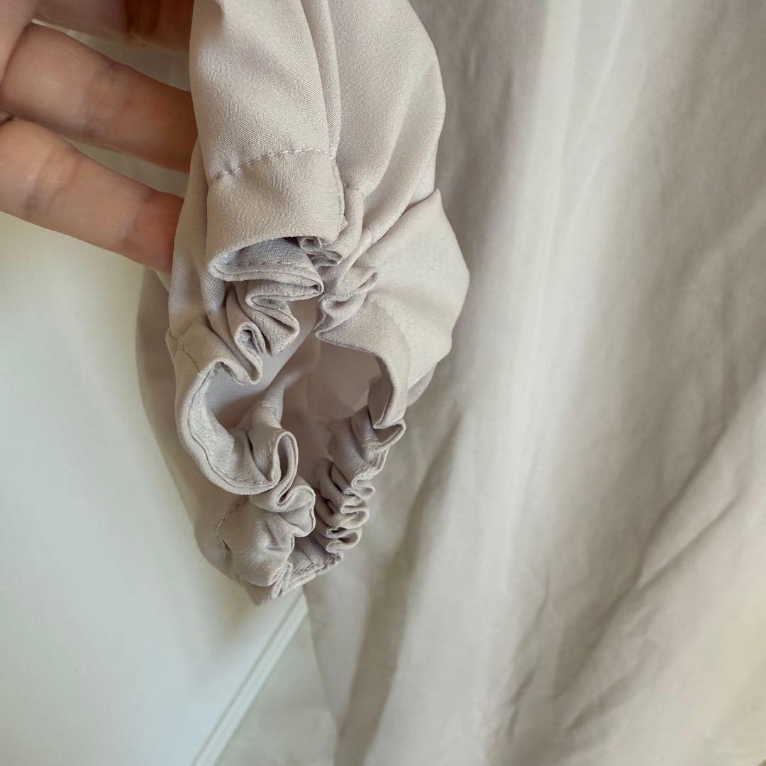 新品☆2024年モデル UNTITLED アンタイトル 白　ワンピース