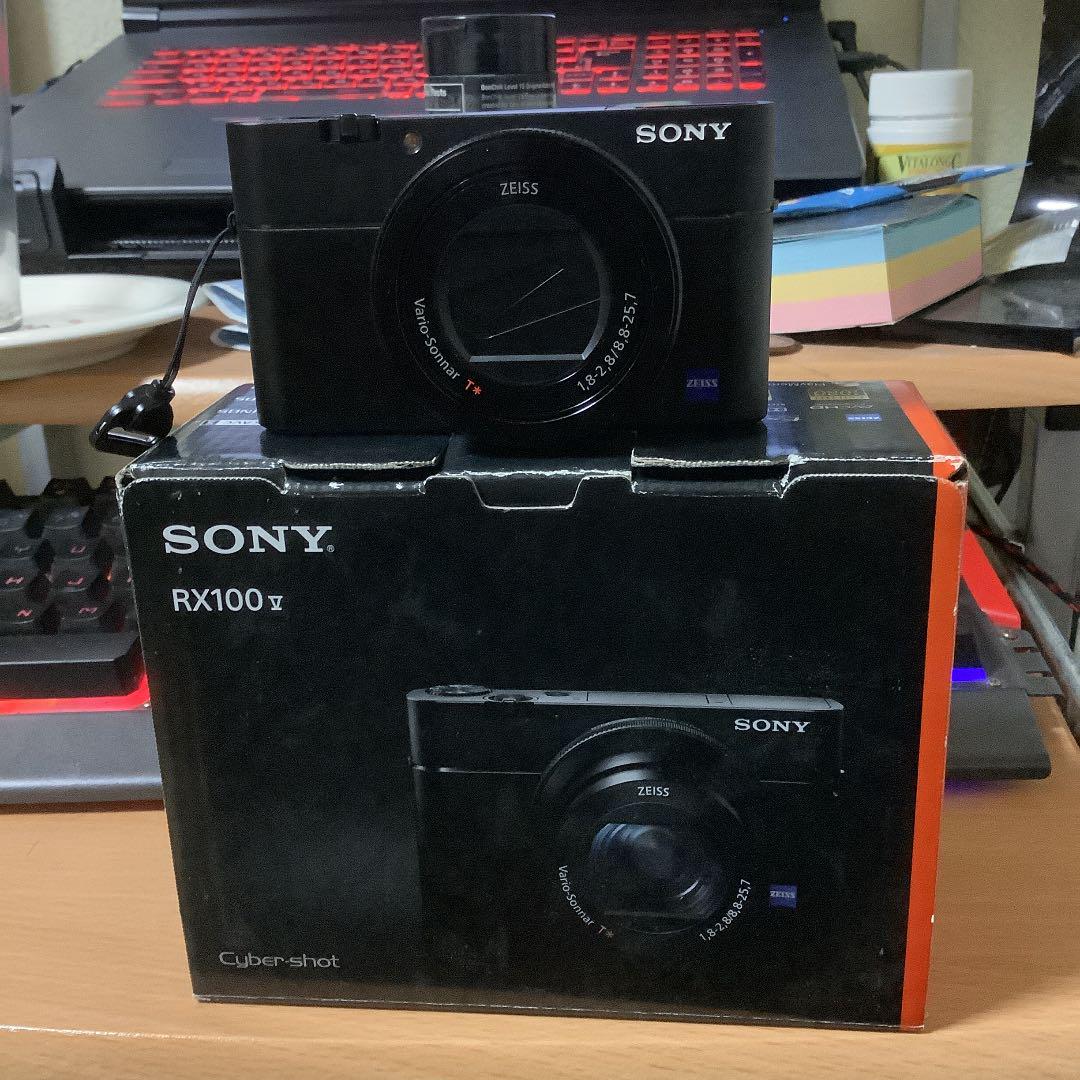 メルカリ Sony Cyber Shot Rx Dsc Rx100m5 デジタルカメラ 65 000 中古や未使用のフリマ