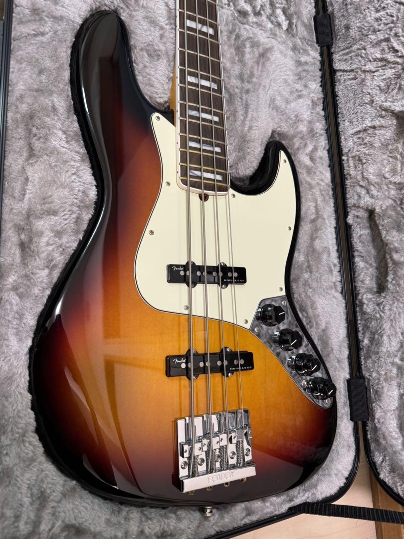 ベース fender  AMERICAN ULTRA JAZZ BASS