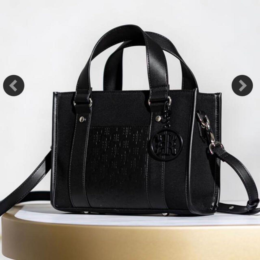 Riu エンボストートバッグ Riu embossed tote bag エンボストートバッグ