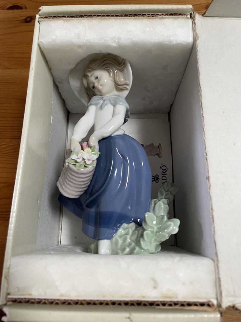 リヤドロ　ほぼ未使用自宅保管品「きれいな花ばかり」箱付き