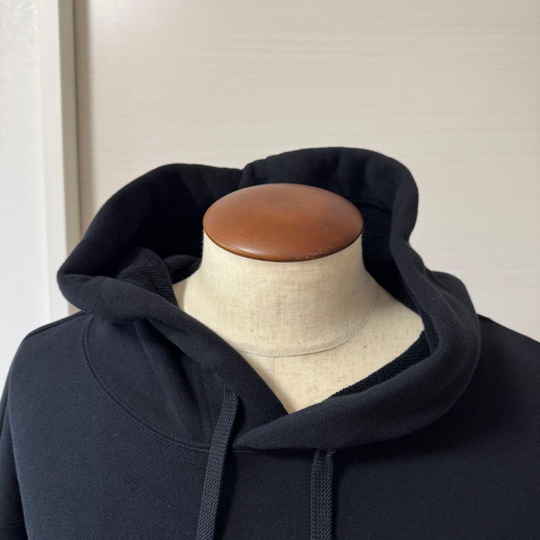 【新品同様】サイズヴィヴィアンウエストウッド　マン　パーカー　ブラック　オーブ