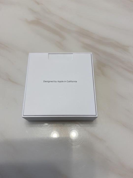 新作定番人気 Apple 新型 C4RyD-m36707563200 AirPods3 安い通販