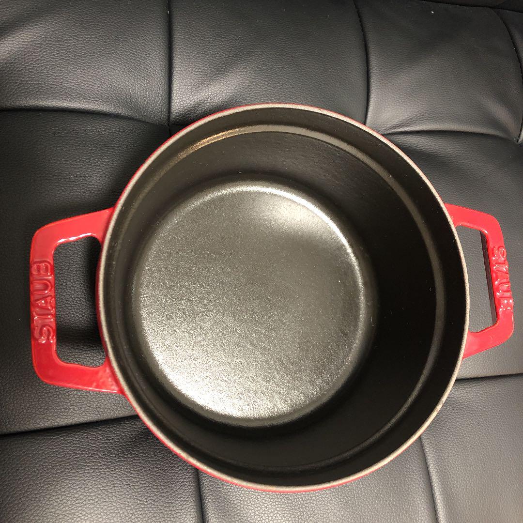 低価大人気 STAUB ココット ラウンド 20cm e3X52-m36711850281 安い格安