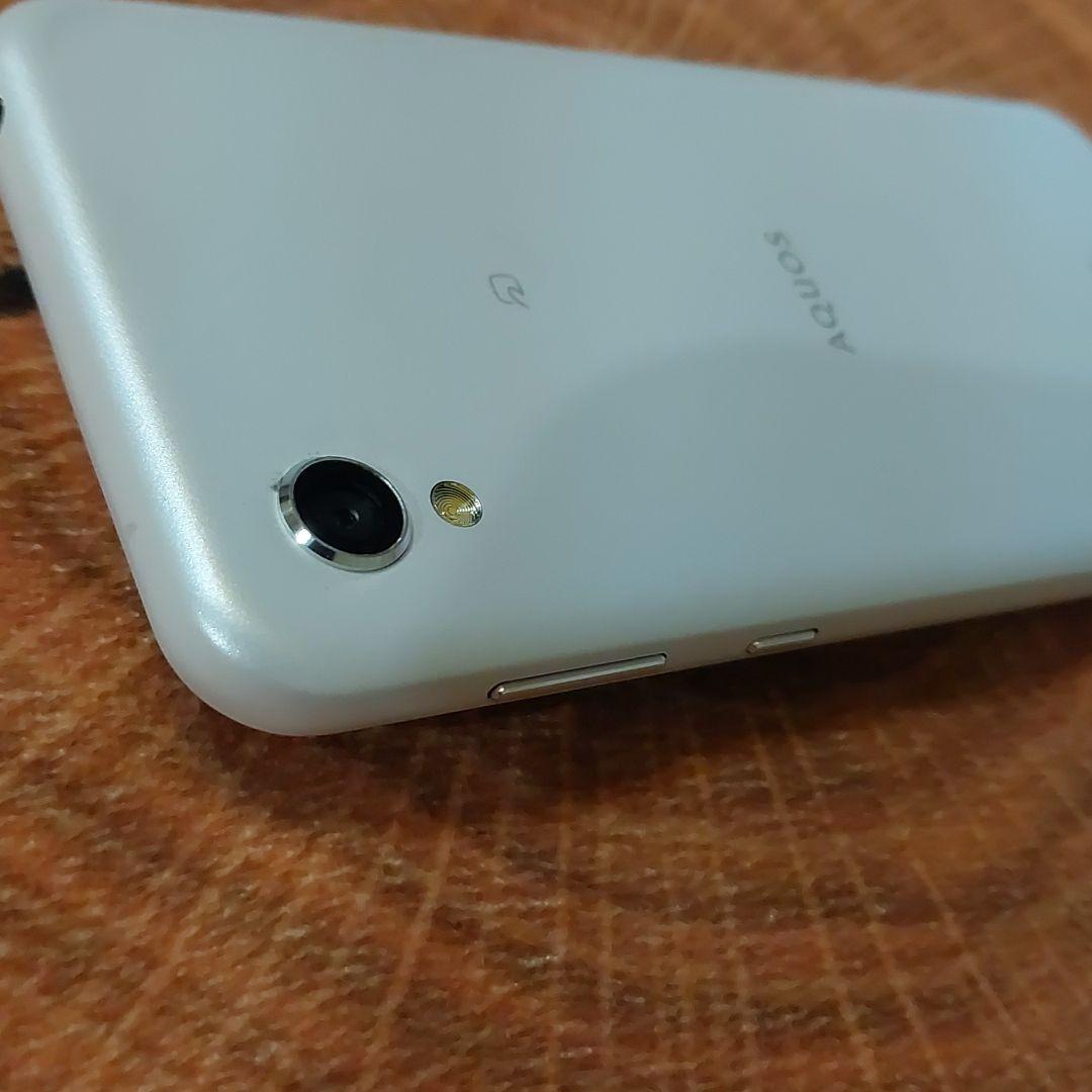 AQUOS sense2 シルキーホワイト 32 GB au - メルカリ