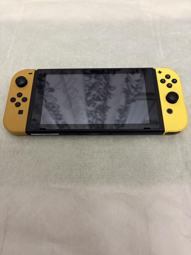 Nintendo Switch 本体 イーブイ ピカチュウデザイン