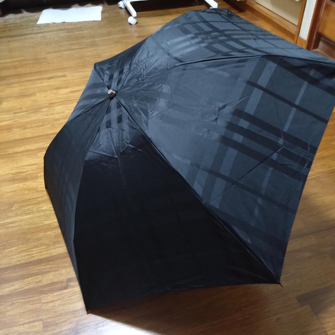 バーバリー シャドーチェック折りたたみ傘 黒 55cm