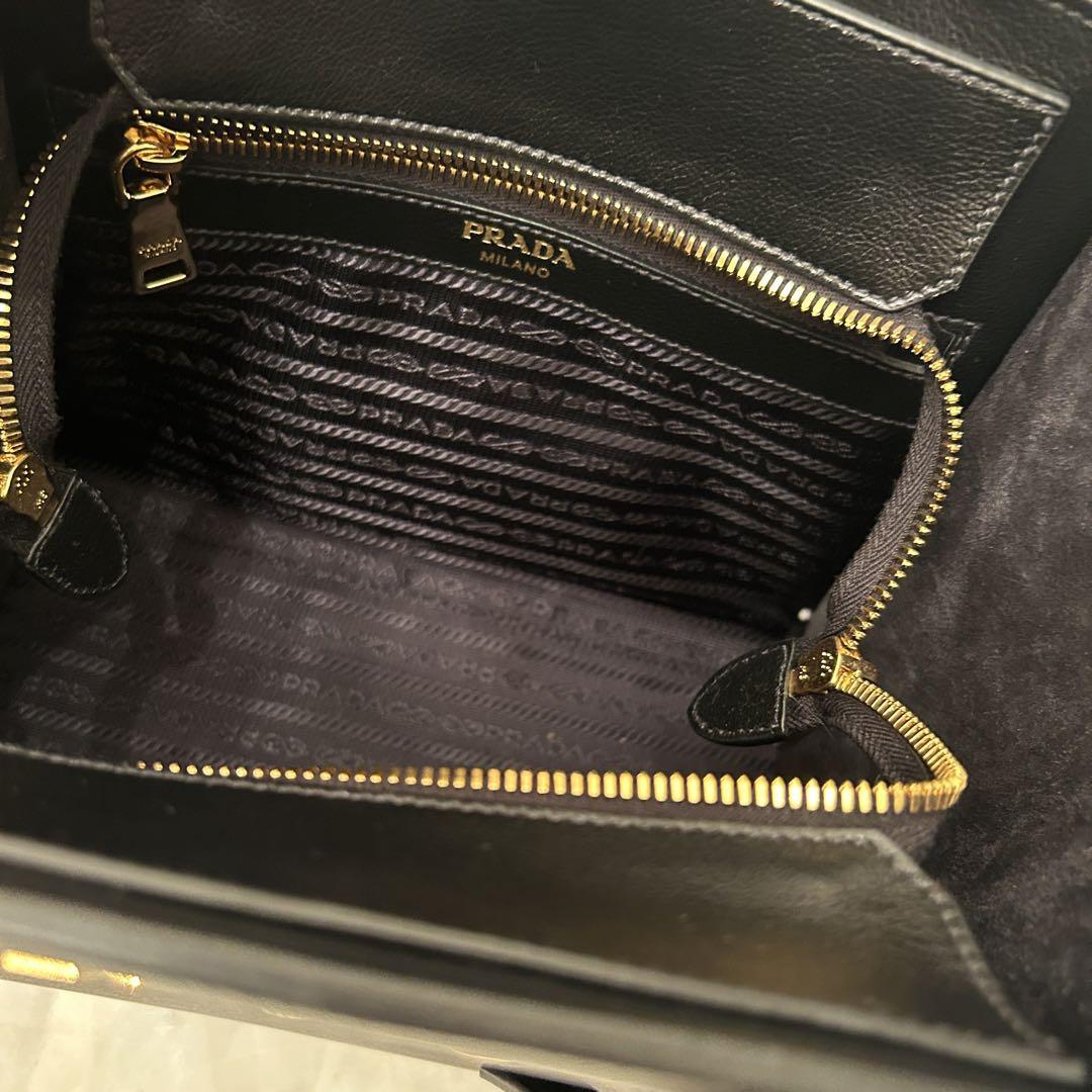 PRADA♡黒ハンドバッグ ZeroOneShop / プラダ PRADA パテッドベルベット ミニ