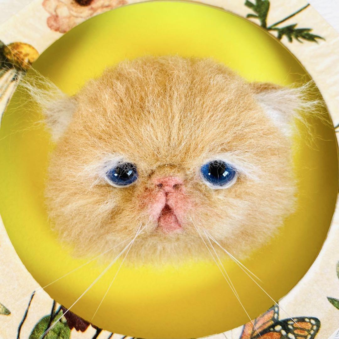 羊毛フェルト猫　ブローチ　リアル可愛いエキゾチックショートヘアー　キャラメル