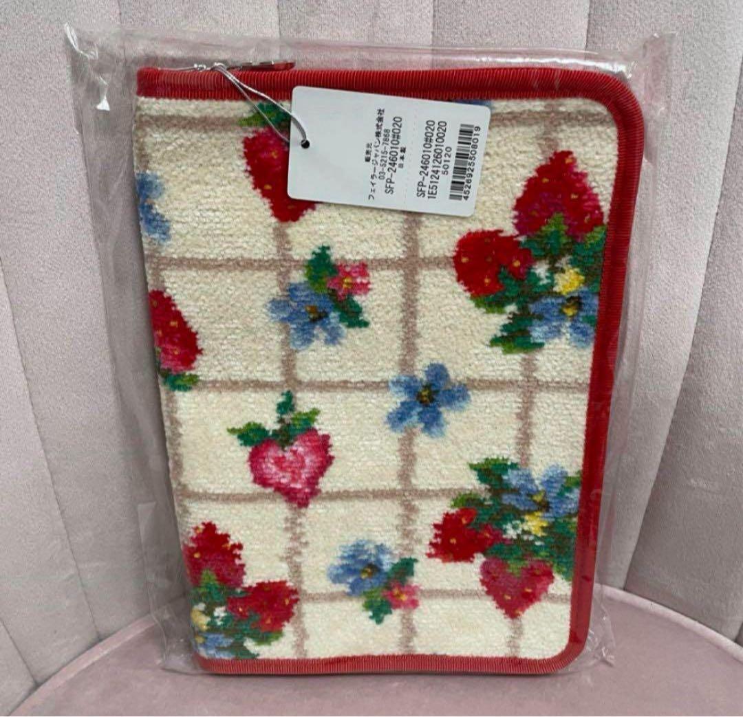 フェイラー　ストロベリーフィールドプティ　マルチケース　大　母子手帳　新品未使用