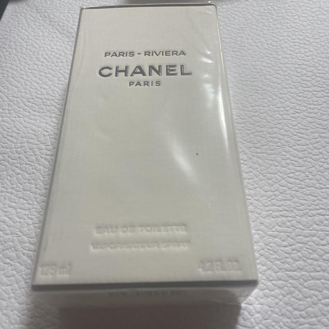 CHANEL パリ