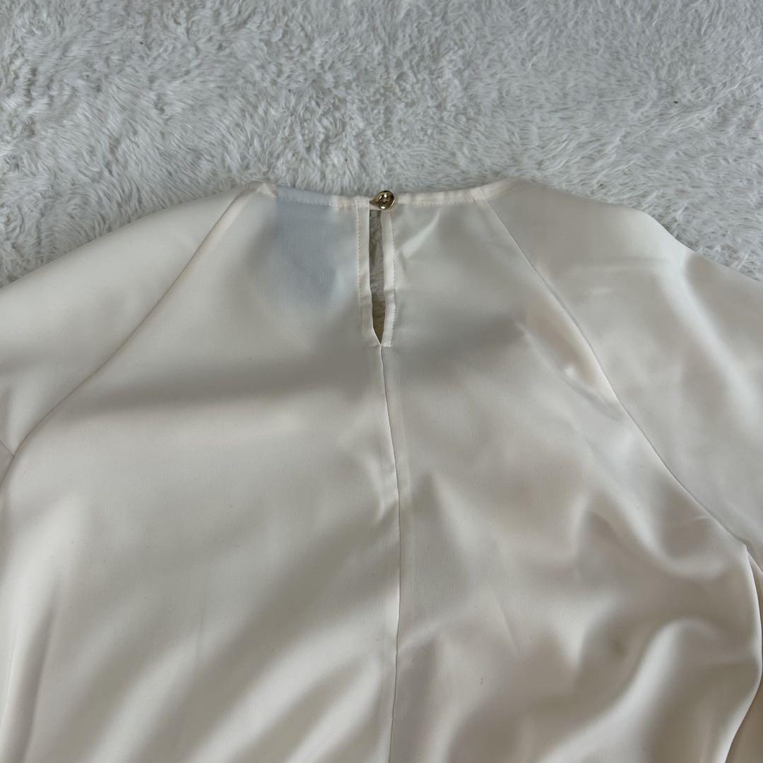 サポートサーフェス 美品 ツイスト アシンメトリーブラウス