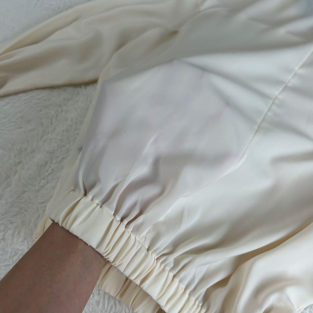 サポートサーフェス 美品 ツイスト アシンメトリーブラウス