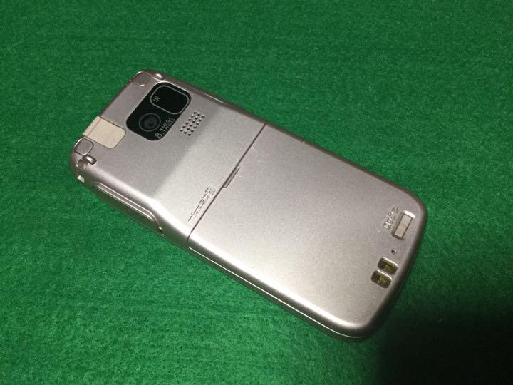 docomo らくらくフォン F-09B