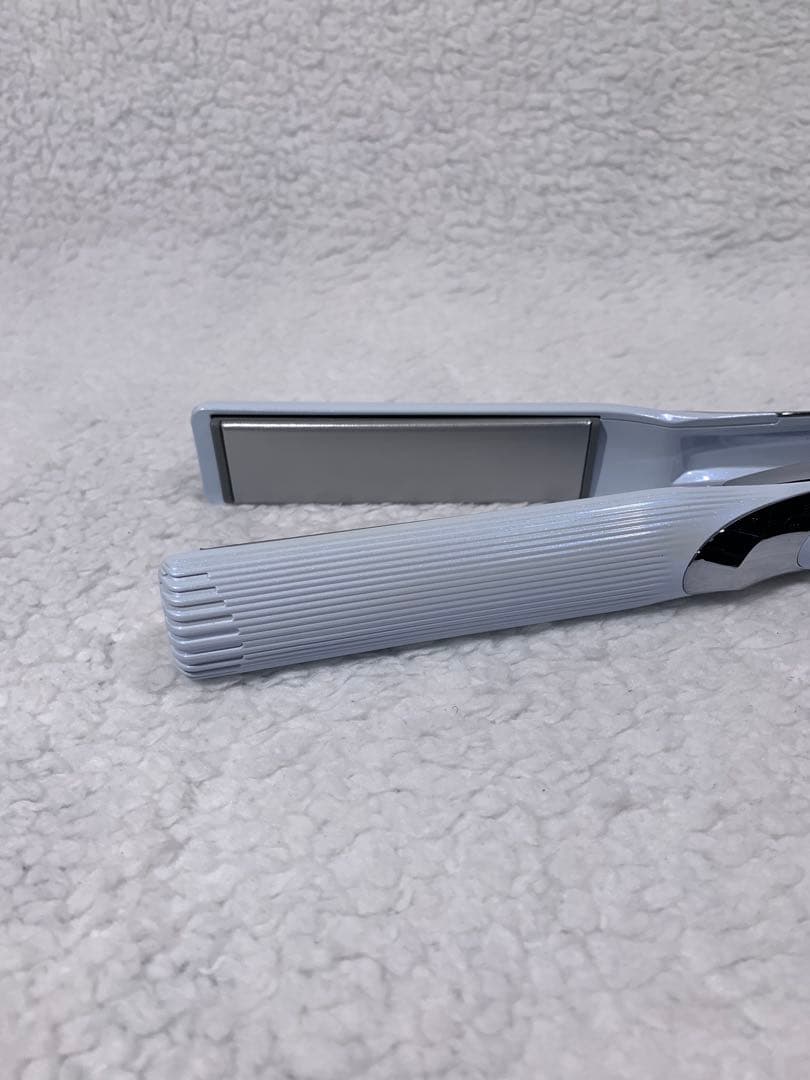 リファ ストレート アイロン プロ(ホワイト) リファ ストレート アイロン プロ(ホワイト)