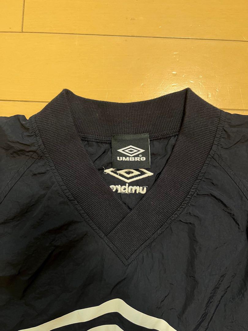 9090 × umbro コラボ ナイロンプルオーバー