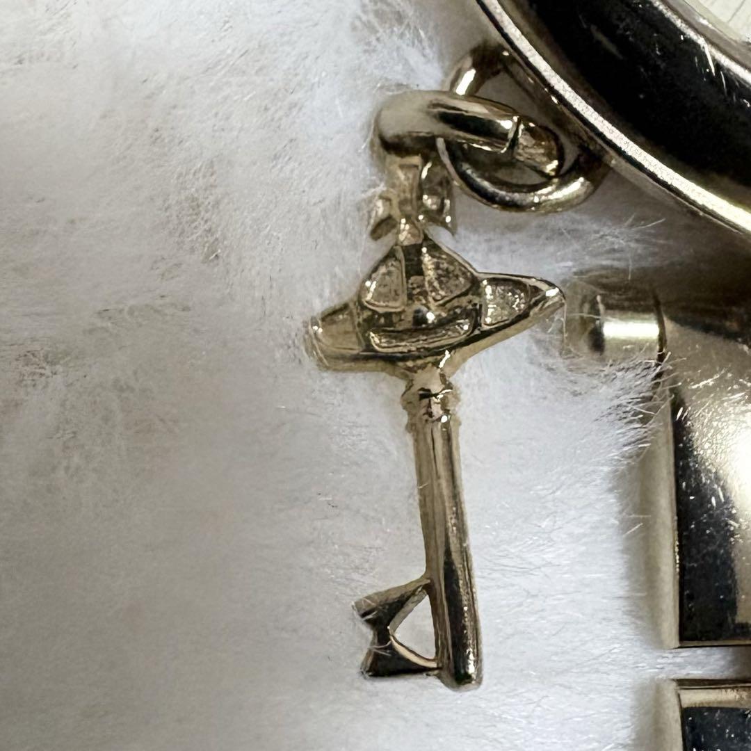 【希少】viviane westwood ビューラー ゴールド s_wp_639ec63856b2f8860a562b20.webp
