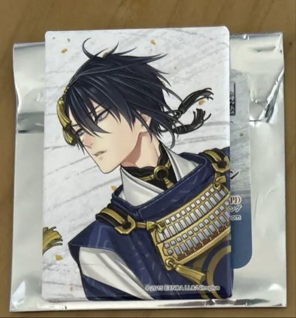 Amazon.co.jp: 刀剣乱舞-ONLINE- 和風缶バッジ 三日月宗近 : ホビー