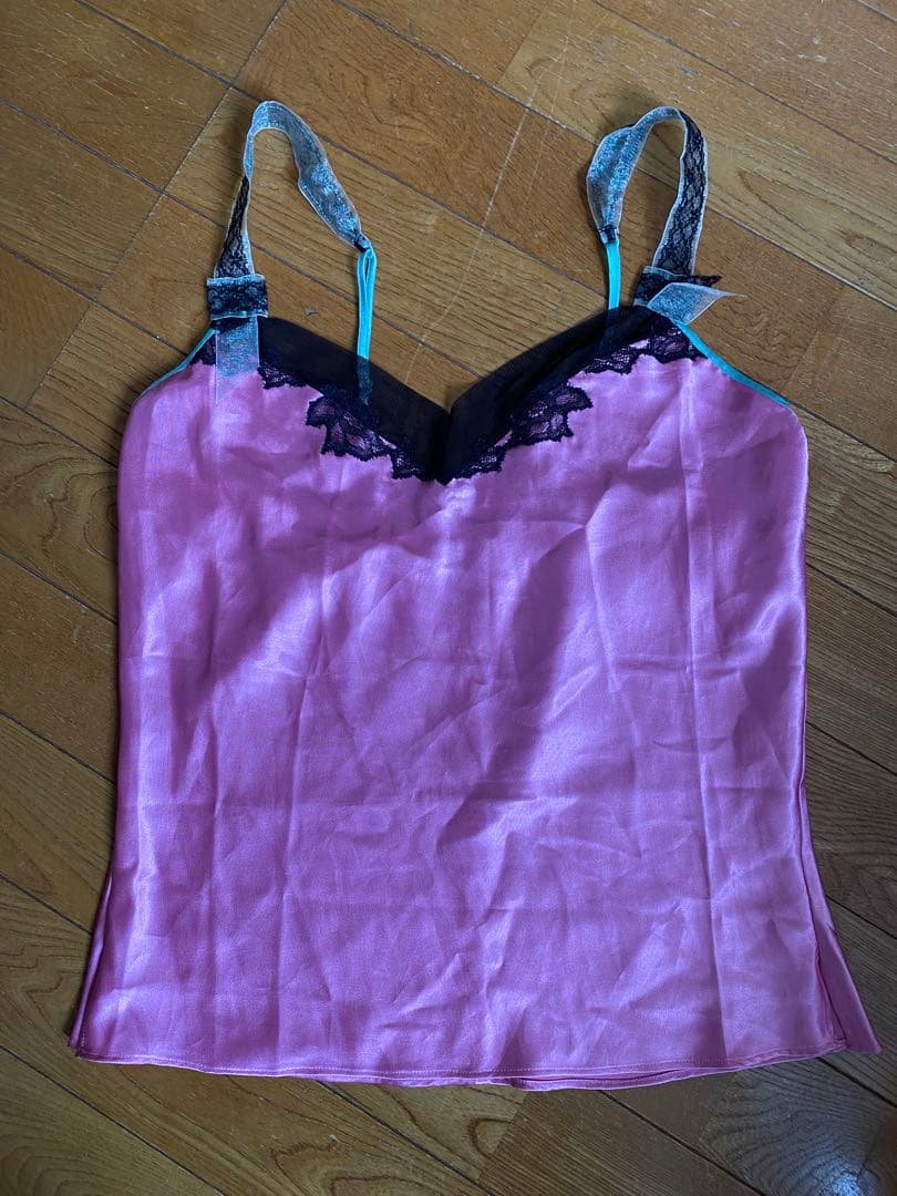 タグなし ベッツィージョンソン サテンキャミソールとハーフパンツ2点セットS BETSEY JOHNSON DECORATOM_COM_BR