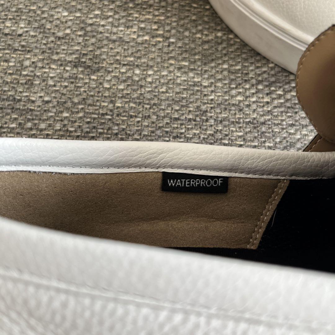 美品 MOONSTAR 本革 ローファー ホワイト サイズ 28.0 EEEE