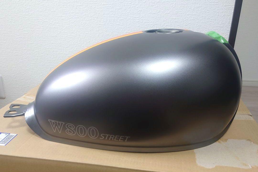 W800ストリート　2022年式　純正ガソリンタンク W800ストリート 2022年式 純正ガソリンタンク | Shop at Mercari