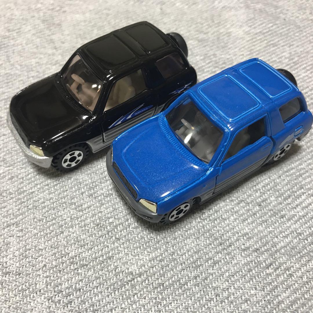 トミカ TOMY トヨタ RAV4 2台 トミカ トヨタ RAV4 2台 - メルカリ