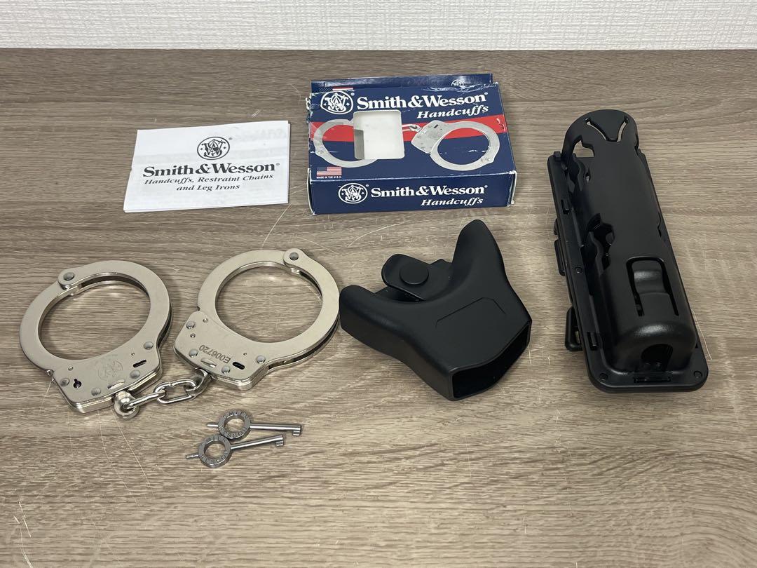 スミス&ウェッソン　ハンドカフ　手錠　ホルスター
