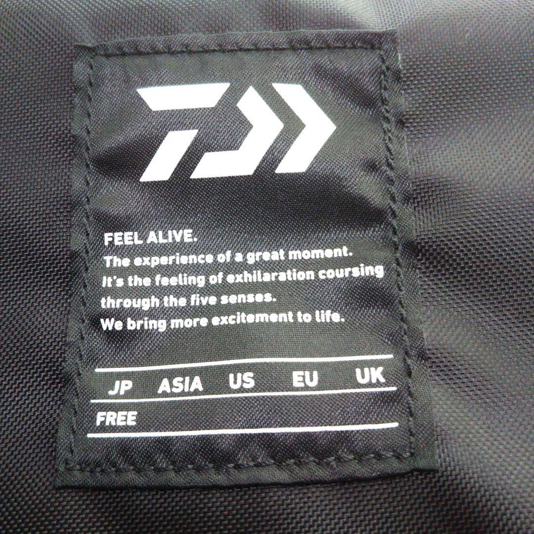 卍
