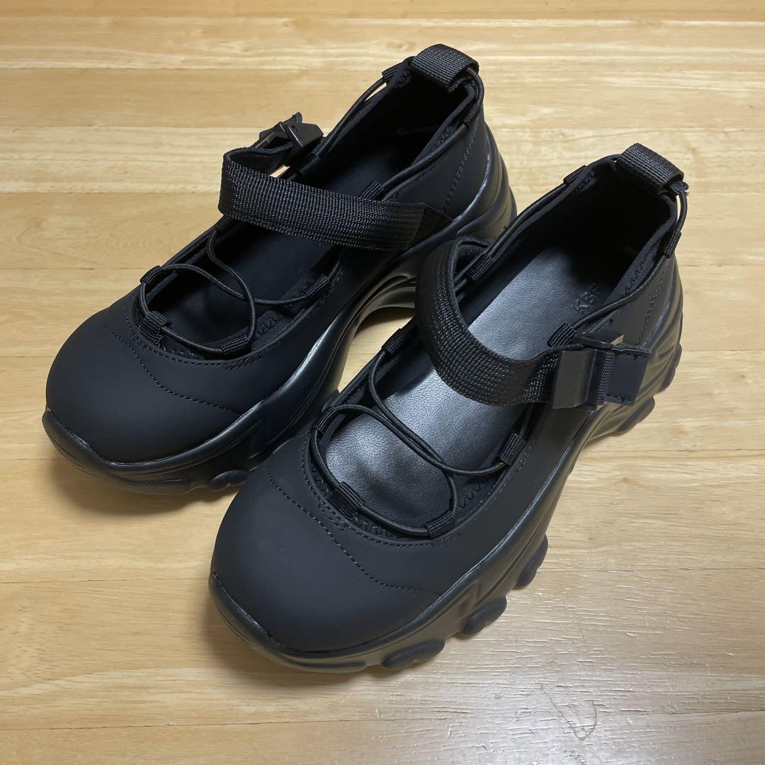 バレエスニーカー　KBF