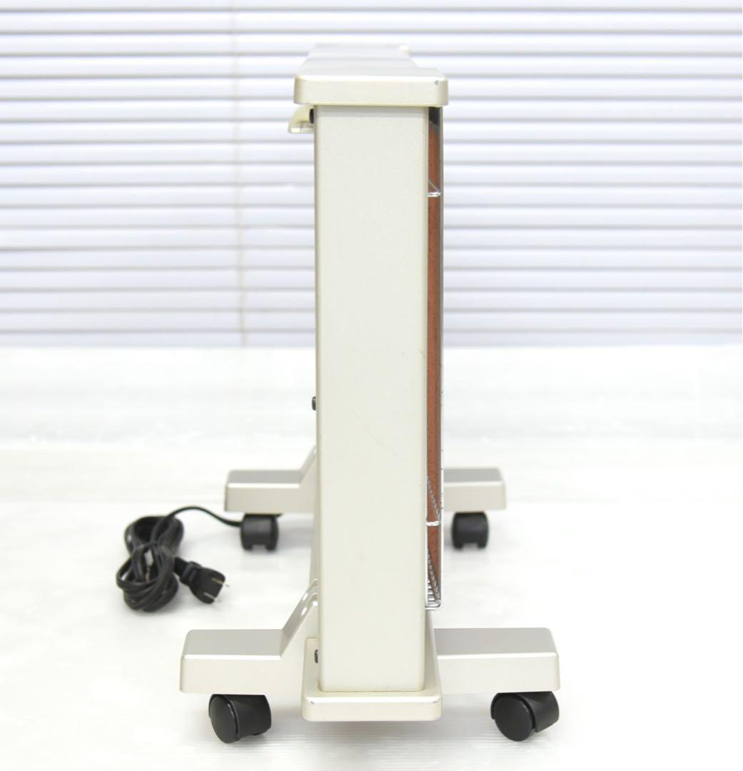 遠赤外線暖房器 パネルヒーターやや傷や汚れあり