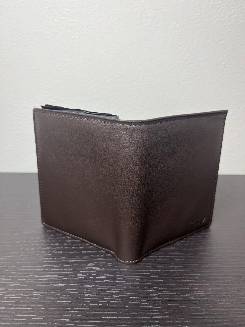 TUMI ブラウン 二つ折り財布