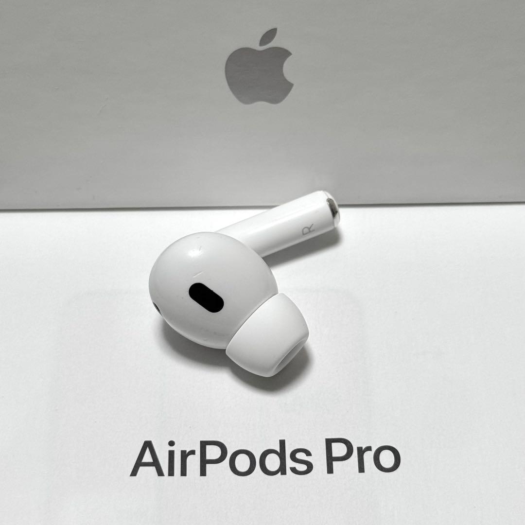 Apple AirPods Pro 第二世代　lightning 右側　右耳 Apple - Apple AirPods Pro 第二世代 lightning右耳 右側 右の