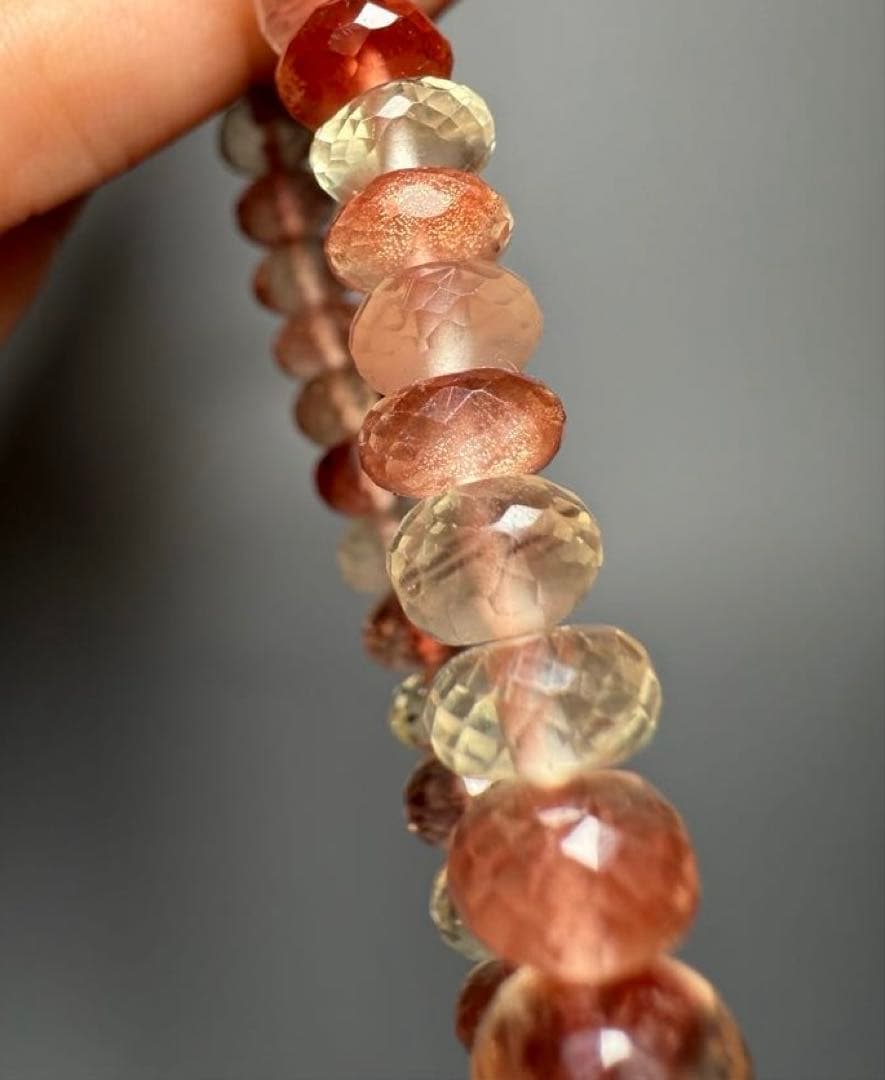 オレゴンサンストーン　ブレスレット　ボタンカット　天然石