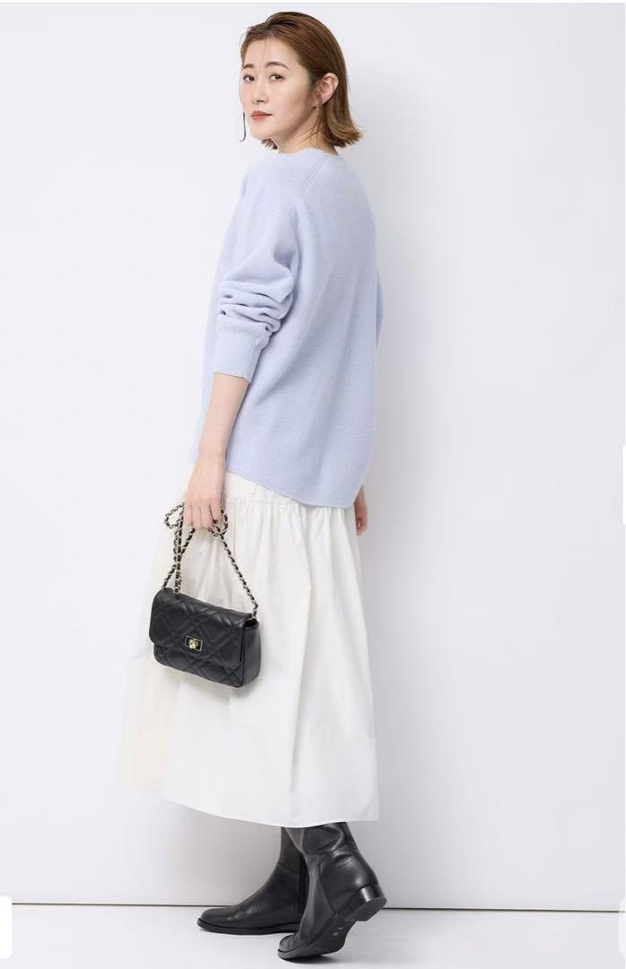 新品23区ウールカシミヤVネックニット