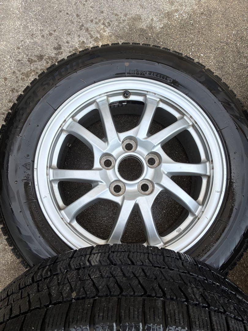 ノア・ヴォクシー等に！ブリヂストン　205/60R16スタッドレス！