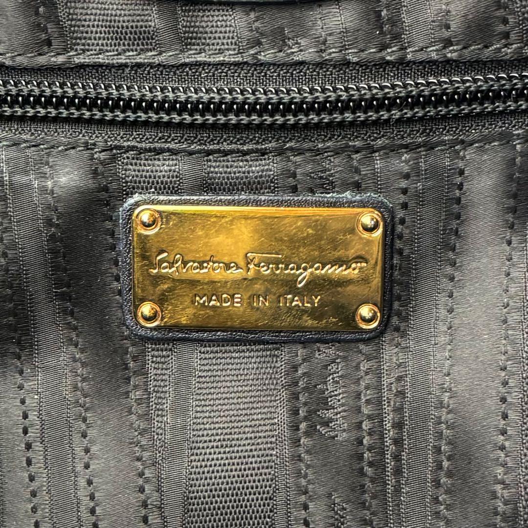 FERRAGAMO サルヴァトーレ フェラガモ ガンチーニ レザー トートバッグ
