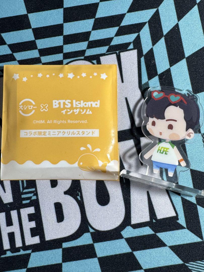 BTS Island コラボ アクリルスタンド - メルカリ