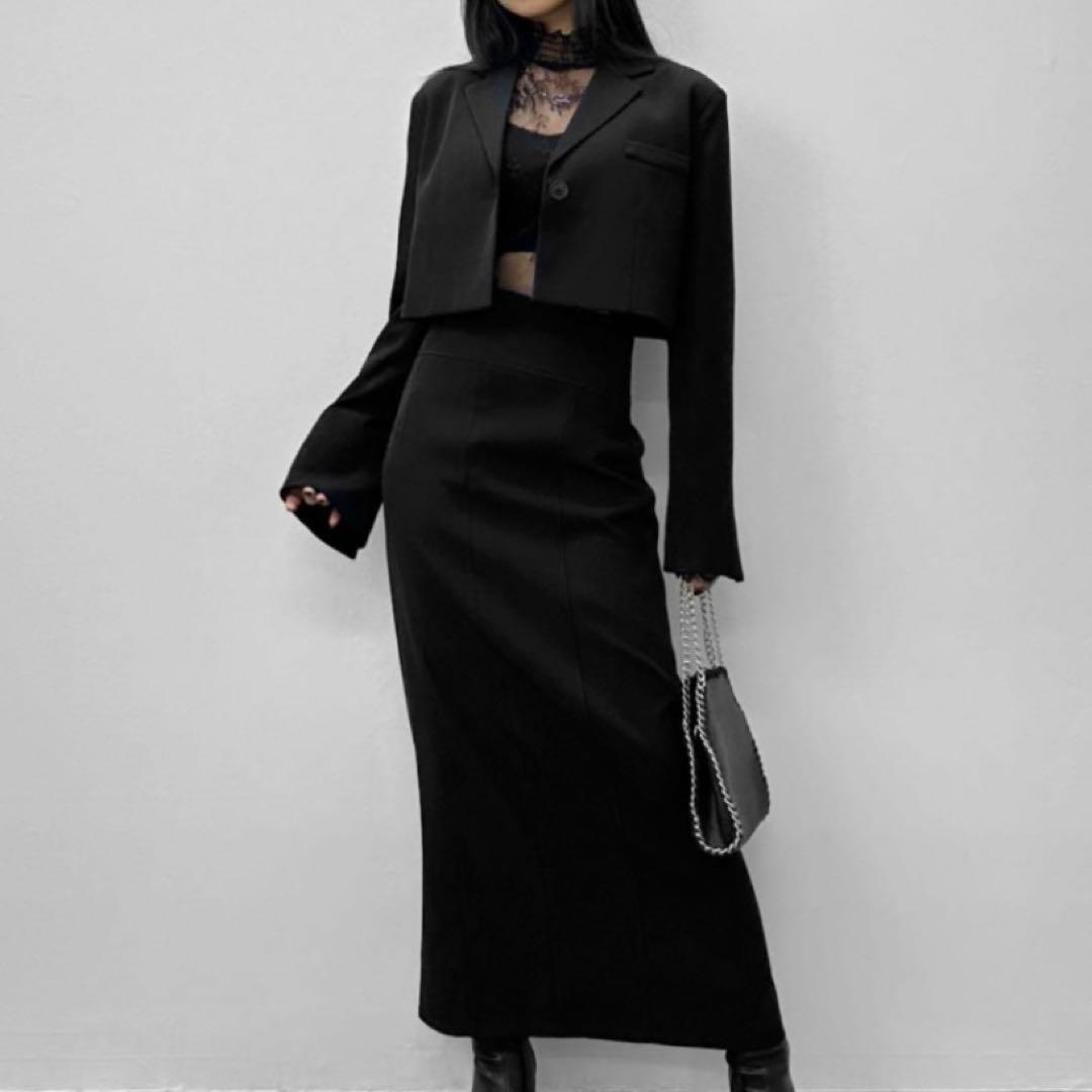 LVEU. ラブユ Free セットアップ クロップドジャケット ロングスカート